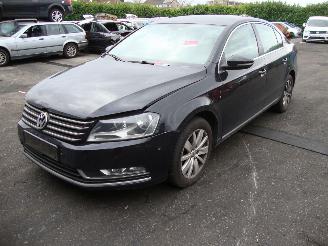 Coche siniestrado Volkswagen Passat  2014/1