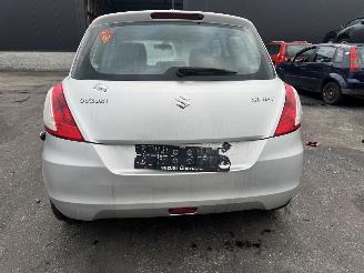 Suzuki Swift  picture 4