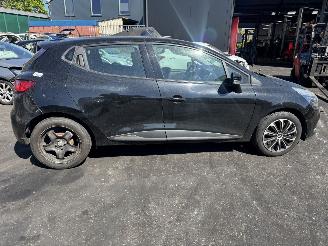 Renault Clio  picture 6