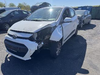 Salvage car Hyundai I-10  2014/7