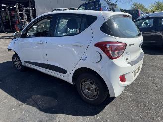 Hyundai I-10  picture 3