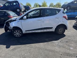 Hyundai I-10  picture 2