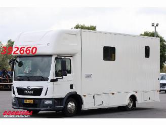 damaged trucks MAN TGL 8.190 Robrise Horsetruck + Camper Camera 61.047 KM! 2019/3