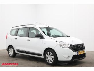 Dacia Lodgy 1.3 TCe 130 PK Essential 7-Pers Airco PDC picture 2