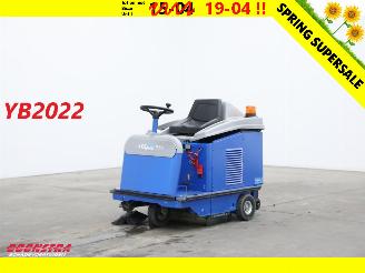 Schade machine Case  95 BJ 2022 33Hrs! Kehrmaschine / Veegmachine 2022/1