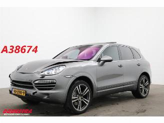 Coche accidentado Porsche Cayenne 3.0 D Luchtvering Panorama Memory PDLS 2012/6