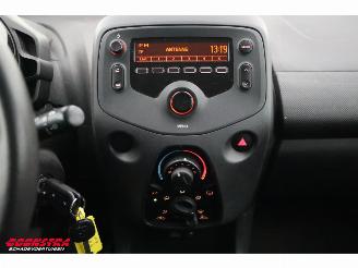 Toyota Aygo 1.0 VVT-i x-fun Airco Cruise picture 8
