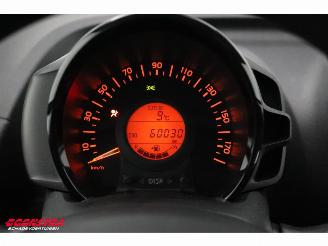 Toyota Aygo 1.0 VVT-i x-fun 5-Drs Airco Cruise picture 16