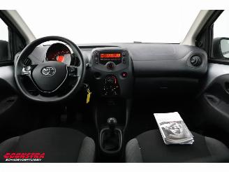 Toyota Aygo 1.0 VVT-i x-fun 5-Drs Airco Cruise picture 10