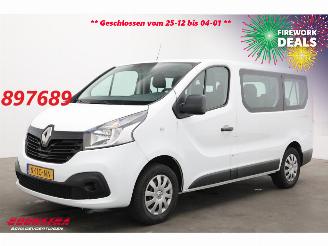 škoda dodávky Renault Trafic Passenger 1.6 dCi Expression 9-Persoons Airco Bluetooth 2017/10