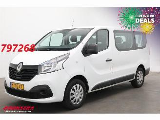 damaged commercial vehicles Renault Trafic Passenger 1.6 DCI 9-Pers. Airco 2018/1