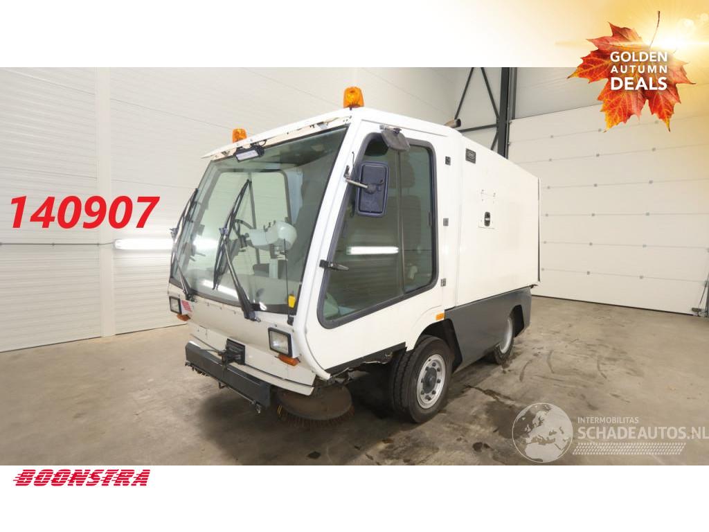 TENNANT  HMF 426 Veegmachine