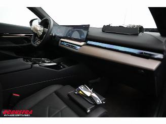 BMW i5 eDrive40 84 kWh M-Sport HUD Memory 360° AHK 18.410 km! picture 13