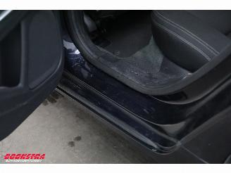 Volvo V-60 2.0 D2 Kinetic Navi Clima Cruise PDC AHK 148.573 km! picture 15