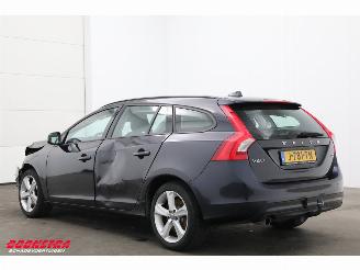 Volvo V-60 2.0 D2 Kinetic Navi Clima Cruise PDC AHK 148.573 km! picture 4