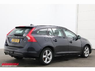 Volvo V-60 2.0 D2 Kinetic Navi Clima Cruise PDC AHK 148.573 km! picture 3