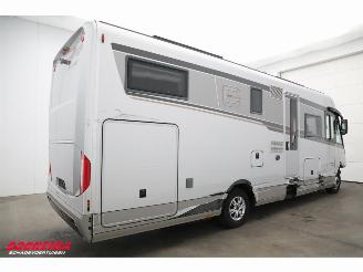 Carthago  Chic S-Plus 61 XL 3.0 207 PK Aut. Level Lucht ACC Solar Garage 7.839 km! picture 3