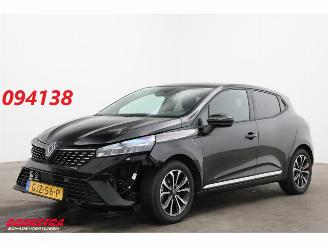 Auto incidentate Renault Clio 1.6 E-Tech Full Hybrid 145 LED Navi Clima Cruise Camera LRHZ SHZ 12.631 km! 2024/8