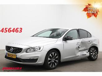 skadebil auto Volvo S-60 1.5 T2 Aut. Kinetic Leder Clima Cruise PDC 107.824 km! 2018/1
