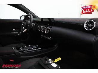 Mercedes Cla-klasse 180 Shooting Brake Star Ed. 7G-T AMG LED ACC Camera SHZ 6.727 km! picture 14