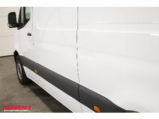 Mercedes Sprinter 215 CDI 9G-Tronic L2-H2 Navi Airco Cruise Camera AHK 58.440 km! picture 7