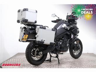 CFMoto  800 MT Explorer LED Navi Cruise SHZ Heizgriffe 6.262 km! picture 3