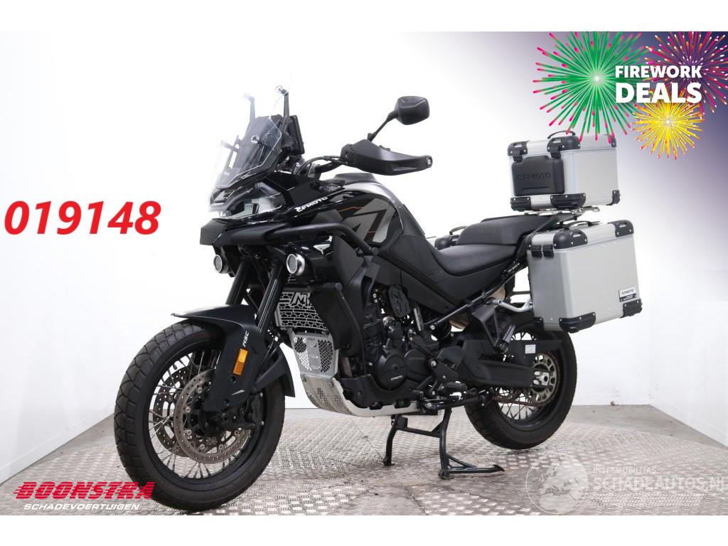 CFMoto 800 MT Explorer LED Navi Cruise SHZ Heizgriffe 6.262 km!