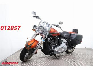 damaged motor cycles Harley-Davidson  107 FLDE Softail Deluxe 5HD Jekill & Hyde ABS LED 18.643 km! 2019/9