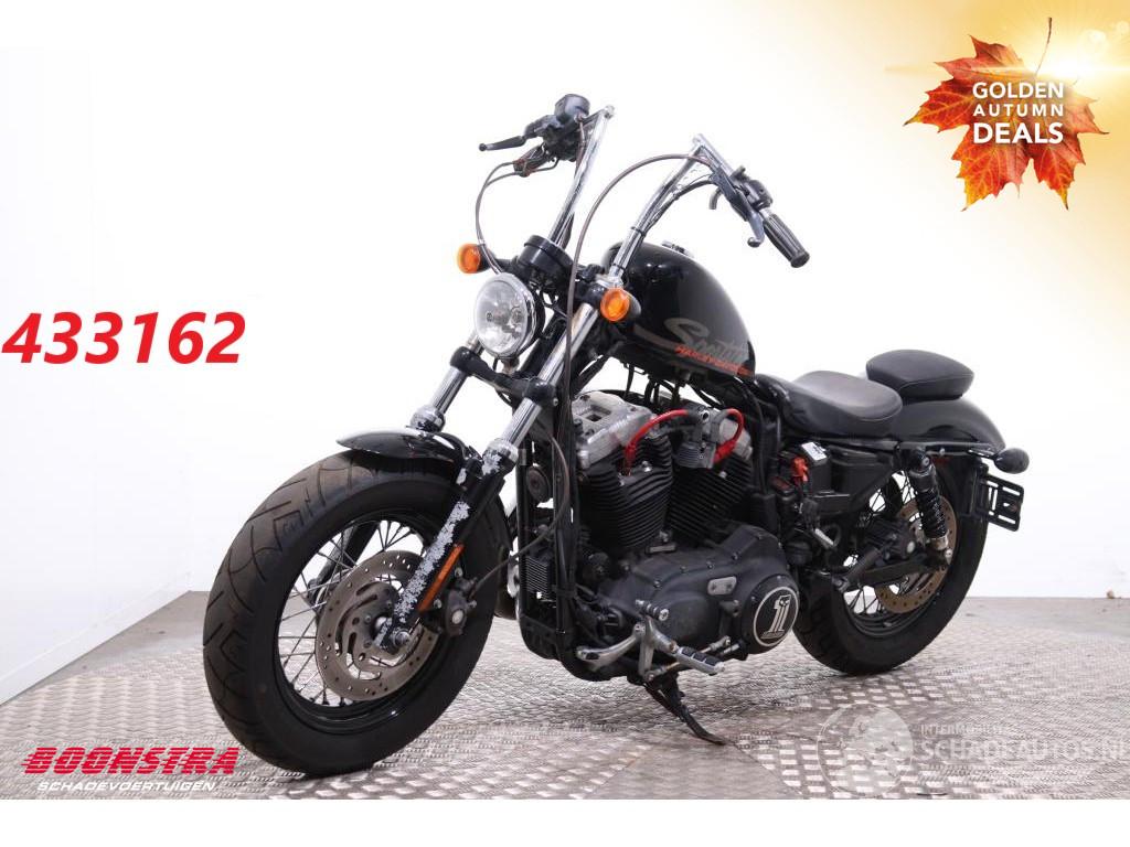 Harley-Davidson  XL1200X Sportster Vance Hines