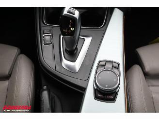 BMW 3-serie 320i EDE SportLine BiXenon Navi Clima Cruise SHZ picture 22