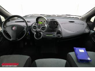 Fiat Multipla 1.9 JTD Active Airco Cruise PDC AHK picture 8