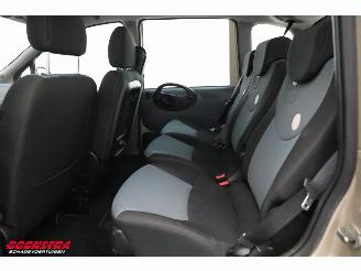 Fiat Multipla 1.9 JTD Active Airco Cruise PDC AHK picture 11