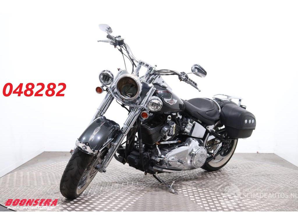 Harley-Davidson FLSTN Softail Deluxe Vance & Hines