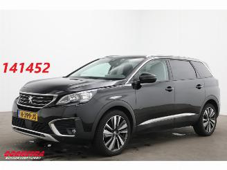 Damaged car Peugeot 5008 1.2 PureTech 130 PK Aut. Blue Lease 7-Pers. Navi Clima Cruise Camera PDC 2020/2