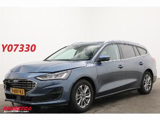 uszkodzony samochody osobowe Ford Focus 1.0 EcoBoost Hybrid Titanium LED Navi Clima Cruise PDC 2023/9