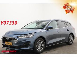Voiture accidenté Ford Focus 1.0 EcoBoost Hybrid Titanium LED Navi Clima Cruise PDC 2023/9