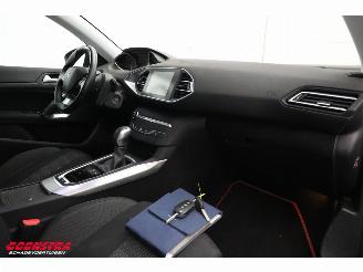 Peugeot 308 SW 1.2 PureTech Aut. Allure Pano LED Navi Clima Cruise PDC picture 10
