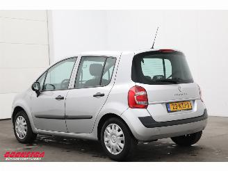 Renault Modus 1.2 TCE Expression Airco Radio/CD 106.670 km! picture 4