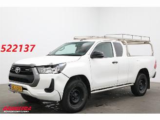 dommages fourgonnettes/vécules utilitaires Toyota Hilux 2.4 D-4D Xtra Cab Cool Comfort Airco Cruise AHK 2021/8