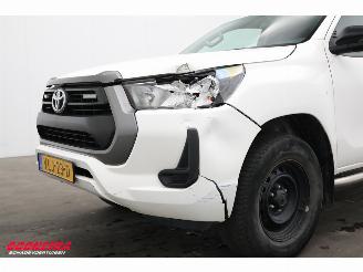 Toyota Hilux 2.4 D-4D Xtra Cab Cool Comfort Airco Cruise AHK picture 17