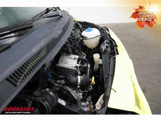 Volkswagen Transporter 2.0 TDI 205 PK DSG RTW Ambulance LED Leder Cruise PDC picture 10