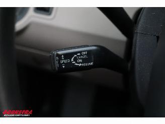 Volkswagen Passat Variant 2.0 FSI Comfortline Clima Cruise AHK picture 14