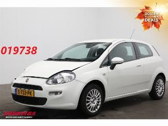 Vaurioauto  passenger cars Fiat Punto Evo 1.2 Pop Airco AHK 2014/1