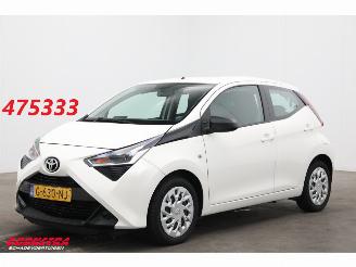 škoda osobní automobily Toyota Aygo 1.0 VVT-i x-play limited Airco Bluetooth Cruise Camera 74.091 km! 2020/3