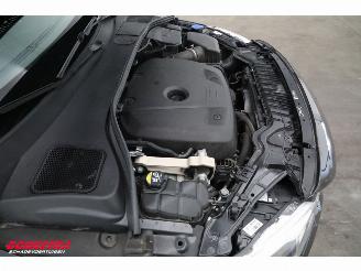 Volvo V-60 1.5 T2 Aut. Polar+ BiXenon Navi Clima Cruise SHZ PDC 152.278 km! picture 8