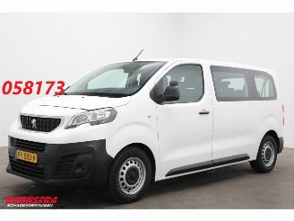 uszkodzony samochody ciężarowe Peugeot Expert Combi 1.6 BlueHDi 9-Pers. Bluetooth Airco Cruise PDC 2017/8