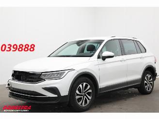 Vaurioauto  passenger cars Volkswagen Tiguan 1.5 TSI DSG Life LED ACC Navi Clima Camera LRHZ SHZ 2022/6