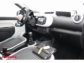 Renault Twingo 1.0 SCe Intens Bluetooth Clima Cruise PDC 52.040 km! picture 11