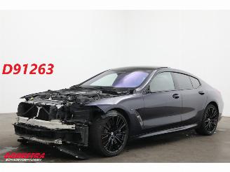 krockskadad bil auto BMW 8-serie Gran Coupé M850i xDrive M-Sport Pano ACC Ventilatie Memory B&W 2021/2