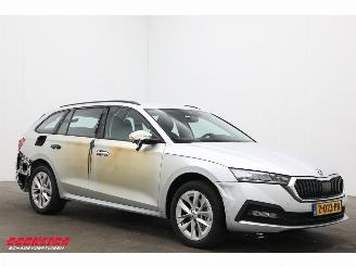 Skoda Octavia Combi 1.4 TSI iV PHEV Virtual eAHK PDC Navi 24.206km!! picture 2